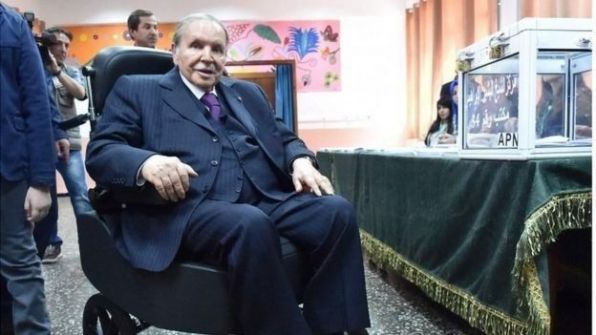 الرئيس الجزائري عبد العزيز بوتفليقة سيستقيل قبل انتهاء عهدته الانتخابية في 28 أبريل الجاري