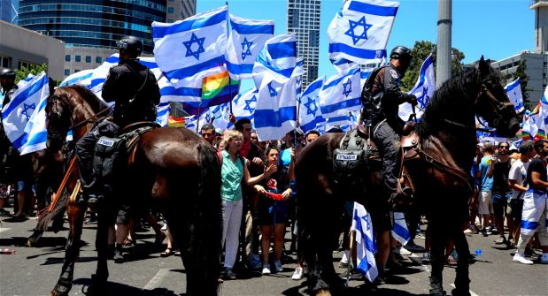 اسرائيل تستعد ليوم الاحتجاج الكبير