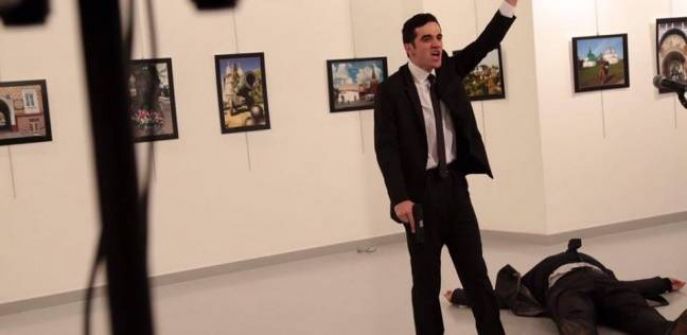 فيديو- اغتيال السفير الروسي بانقرة