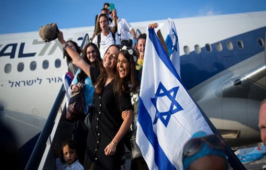 إسرائيليون يخططون للهجرة إلى أميركا بسبب عودة اليمين المتطرف للحكم