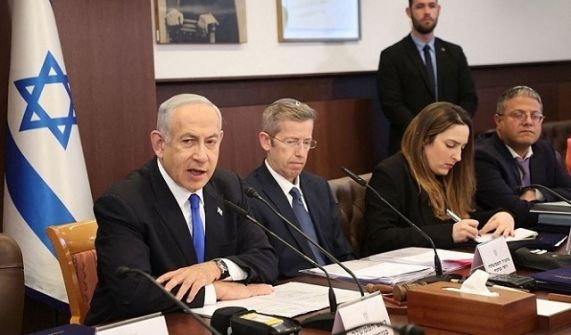 رؤساء الائتلاف الإسرائيلي: أي نقاش لعزل نتنياهو 