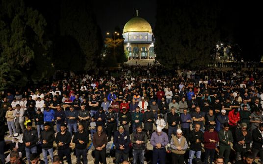 اسرائيل تبحث منع اقتحام المستوطنين للمسجد الأقصى في العشر الأواخر من رمضان