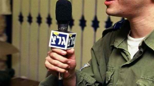 صحفي في اذاعة جيش الاحتلال : اخجل من أنني اسرائيلي بسبب احداث غزة و ليبرمان يرد 