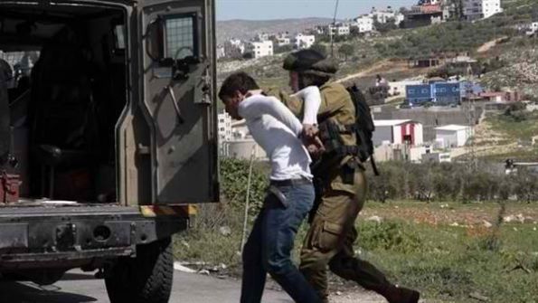 الاحتلال يعتقل 17 مواطنا بالضفة واصابة جندي اسرائيلي بجراح 