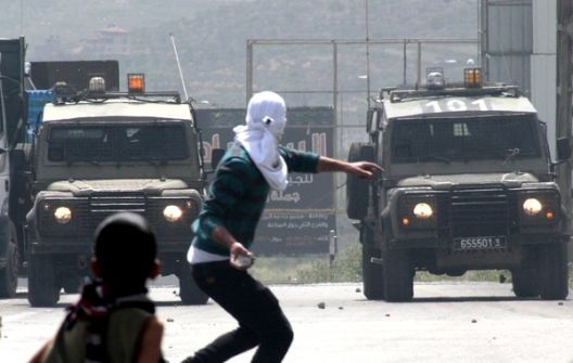 بيان صادر عن سكرتاريا العمل الشبابي الفلسطيني حول الانتفاضة الثالثة
