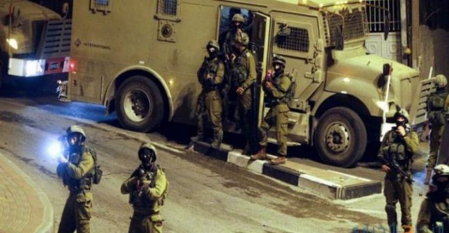 الاحتلال يعتقل (37) مواطناً من الضفة بينهم (17) من القدس  من بين المعتقلين الصحافي طارق أبو زيد