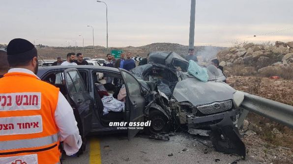 مصرع مواطنين اثنين وآخر اسرائيلي بحادث سير مروع غرب رام الله