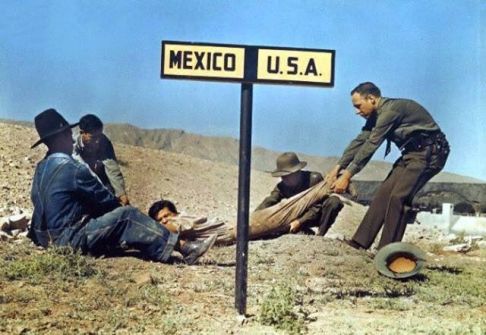 ترامب يهدد يإغلاق الحدود مع المكسيك