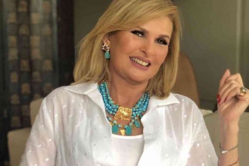 يسرا تواجه صعوبات في التنفس وتعتمد على أنابيب الأكسجين