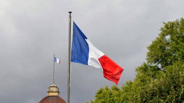 حزب ماكرون يخسر غالبيته في البرلمان الفرنسي