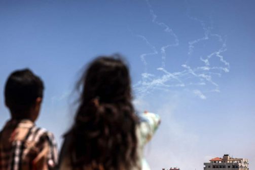 وقف إطلاق النار يدخل حيز التنفيذ في قطاع غزة