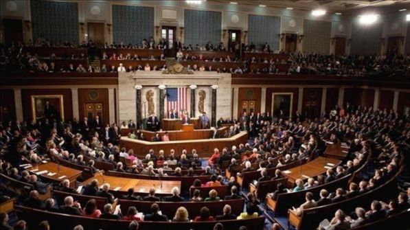 مجلس الشيوخ الأميركي يقدّم مشروع قانون بشأن مساعدة أوكرانيا وإسرائيل