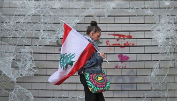 مسؤولة أممية تحذر من انهيار لبنان