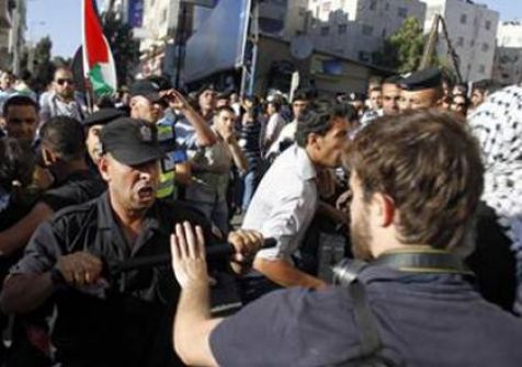 ائتلاف 'عدالة' يطالب باقالة الحمد الله ومدير الشرطة اللواء حازم عطا الله 