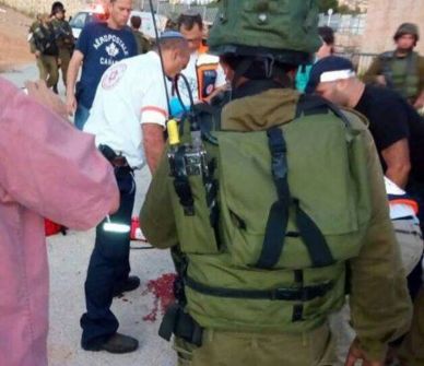 إصابة ضابط إسرائيلي كبير بعملية طعن جنوب بيت لحم
