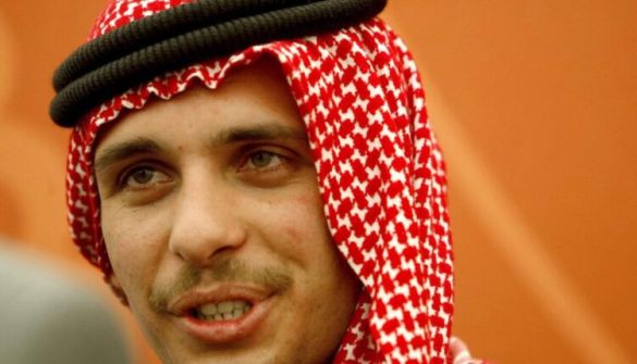 “رجلنا الأمير حمزة مستعد فهل أنت جاهز”.. أوبزيرفر تكشف تفاصيل جديدة عن محاولة الانقلاب بالأردن