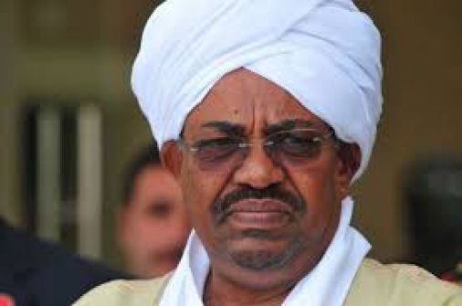 نجاة الرئيس السوداني من عملية اغتيال ومقتل حارسيه