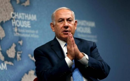 المحللون الإسرائيليون: نتنياهو بحاجة لأصوات العرب لإنقاذه من المحاكمة